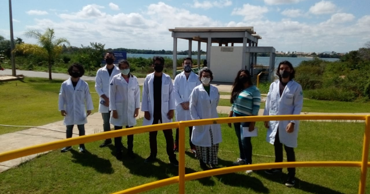 Estudantes do PET visitam a ETA Vitória...